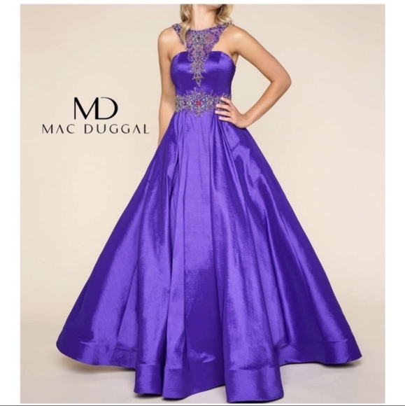 Macduggal - Picture 1 of 4